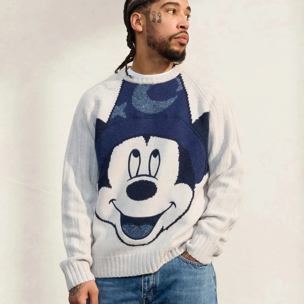 EUC Disney x OVO Sorcerer Mickey Knit Sweater Heather Grey Size Small LIMITED ED